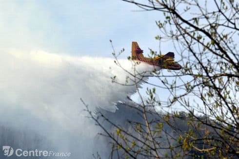 Image d'illustration pour Quelques incendies de forêt sous l'effet du soleil et de la chaleur