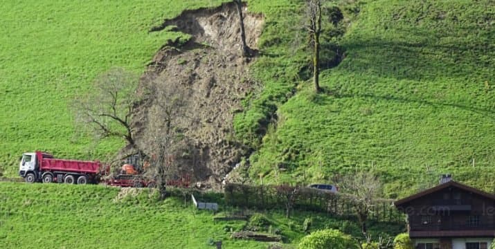 Image d'illustration pour Fortes pluie et inondations le 1er mai à l'Est - fort risque d'avalanche