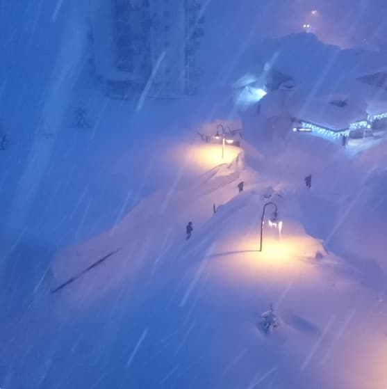 Image d'illustration pour Neige exceptionnelle et avalanches sur les Alpes frontalières