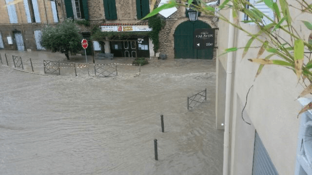 Image d'illustration pour Encore de violents orages au Sud - Coulée de boue dramatique en Corse