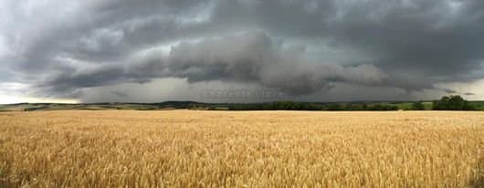 Image d'illustration pour Les orages restent forts au Sud de la Loire