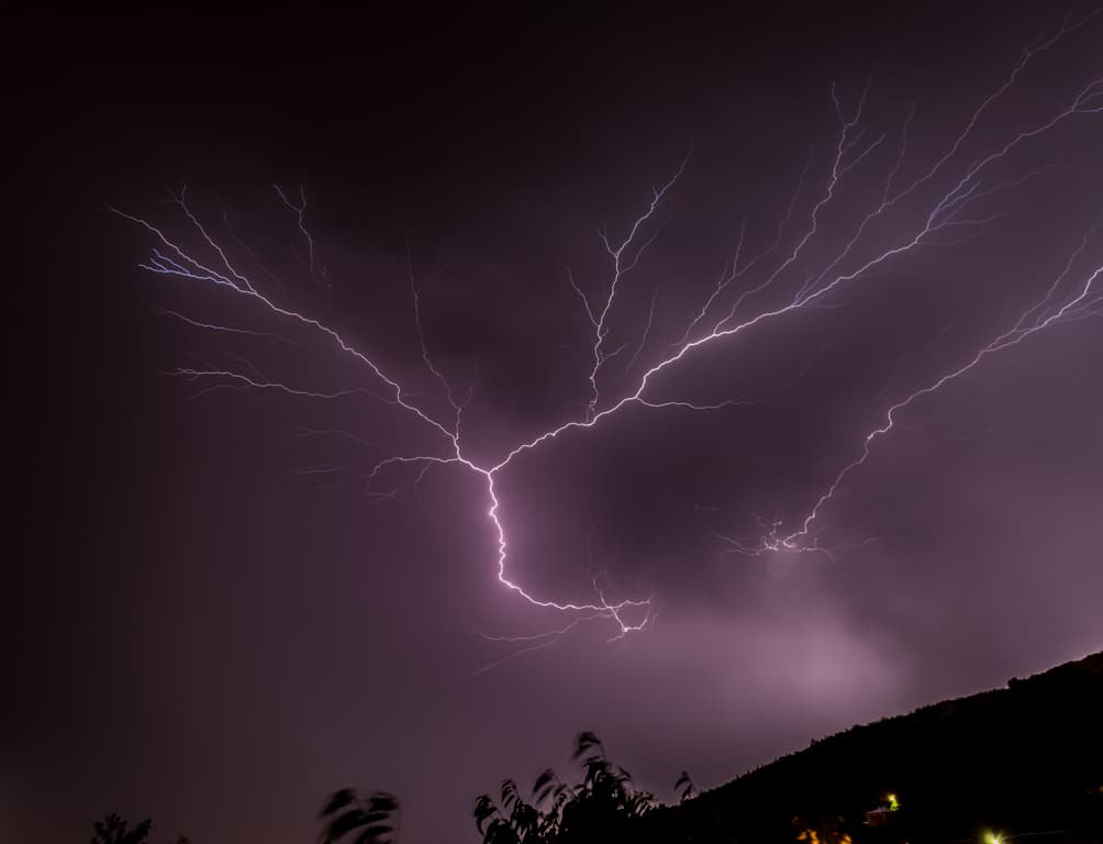 Image d'illustration pour Vos photos des orages de la première quinzaine de juin