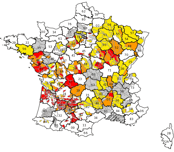 Image d'illustration pour Sécheresse des sols : des arrêtés encore en cours